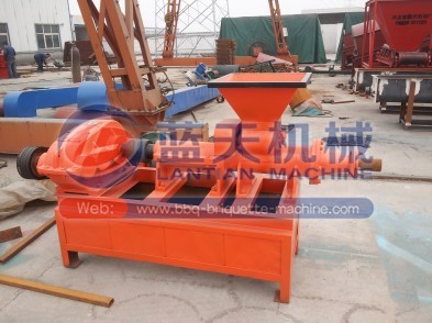 charcoal extruding machine